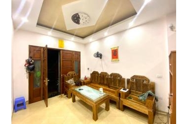 Nhà mặt ngõ 268 phân lô rẻ Phố NGỌC THỤY - LONG BIÊN - DT 32m2x5 tầng giá 2.3 tỷ