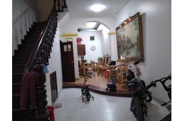 Nhỉnh 4 tỷ! Ô tô đỗ cửa! Bán nhà mặt ngõ Giếng Mứt 50m2, 4 tầng, mt4m