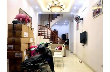 CỰC PHẨM - 5 TẦNG - Ô TÔ 4 CHỖ ĐỖ CỬA - CÁCH ĐƯỜNG Ô TÔ TRÁNH 10 MÉT - CÁCH MẶT PHỐ 50 MÉT - LÔ GÓC - HAI MẶT THOÁNG - NỘI THẬT ĐẲNG CẤP