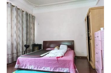 Bán gấp nhà Phố Tư Đình Long Biên 53m2, 3T , MT 5.2M, Giá chào 3.65 tỷ Ô tô đỗ cửa