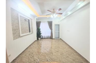 Bán nhà Minh Khai Ô TÔ vào nhà, Kinh Doanh, ngõ thông 33m 5T 3.15 tỷ