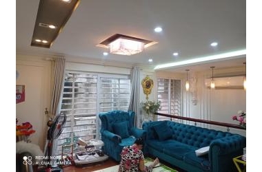 Tôi cần bán nhà Khương Trung,Thanh Xuân 38m 5T 3.3 tỷ,tặng nội thất