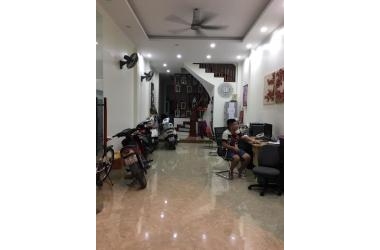 Bán nhà mặt phố Cù Chính Lan 74m, 5 tầng, giá 12.3 tỷ, kinh doanh văn phòng