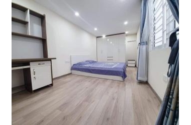 Nhà ngõ Lan Bá 2.4 tỷ, 30m2 4 tầng, gần hồ, nội thất đẹp, SĐCC, Về ở luôn