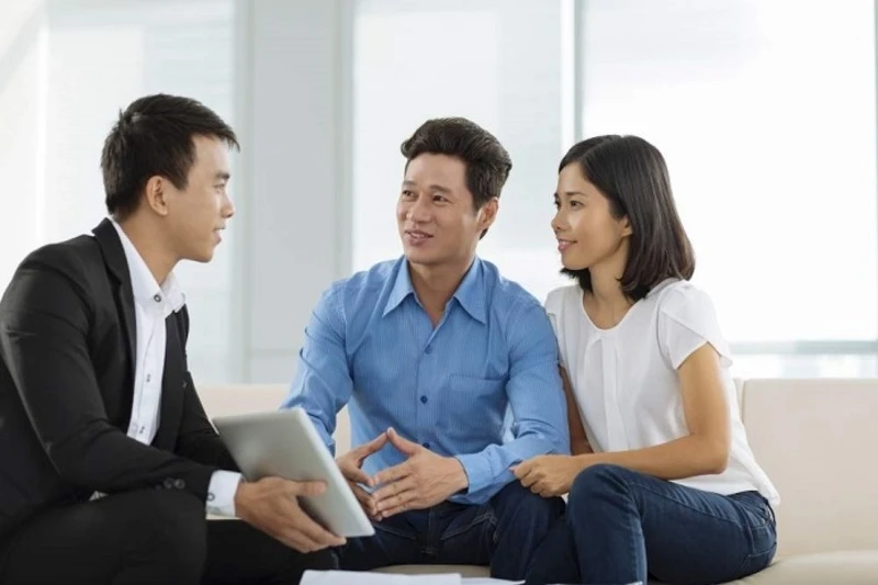 14 điều cơ bản người mua thông thái nên hỏi môi giới khi xem nhà